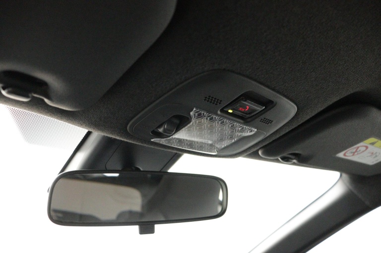 Toyota Aygo X - 1.0 VVT-i MT Play 32
