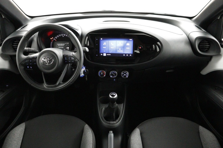 Toyota Aygo X - 1.0 VVT-i MT Play 4