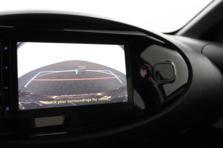Toyota Aygo X - 1.0 VVT-i MT Play 9