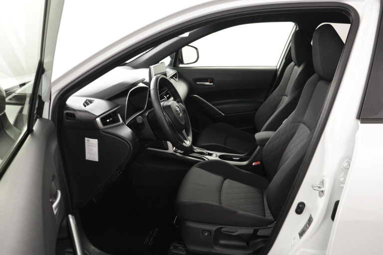 Toyota Corolla Cross - Hybrid 200 Dynamic 16