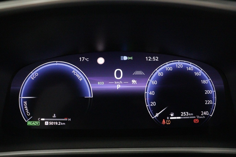 Toyota Corolla Cross - Hybrid 200 Dynamic 6