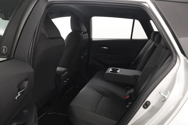 Toyota Corolla Touring Sports - 1.8 Hybrid Style 17