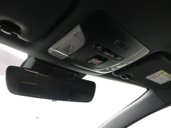 Toyota Corolla Touring Sports - 1.8 Hybrid Style