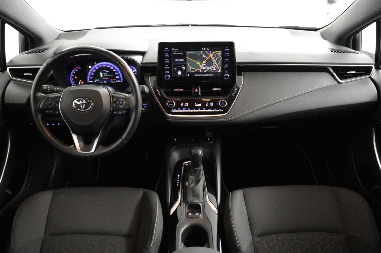 Toyota Corolla Touring Sports - 1.8 Hybrid Style 4