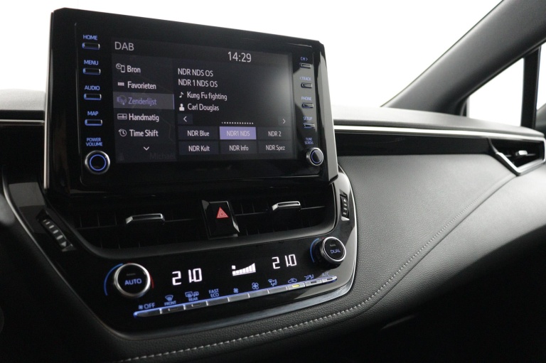 Toyota Corolla Touring Sports - 1.8 Hybrid Style 7