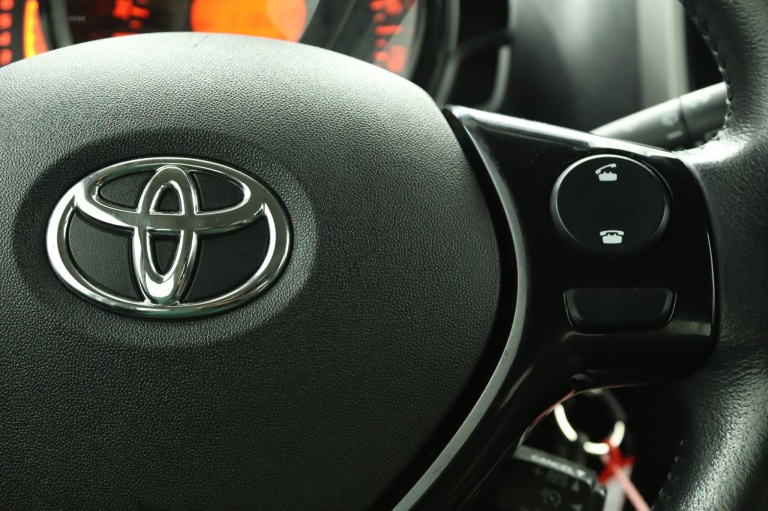 Toyota Aygo - 1.0 VVT-i x-nav 21