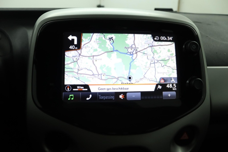 Toyota Aygo - 1.0 VVT-i x-nav 27