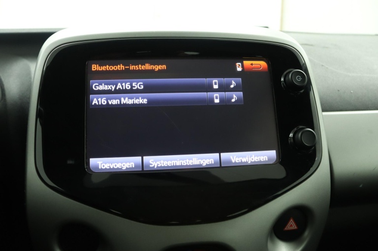 Toyota Aygo - 1.0 VVT-i x-nav 42