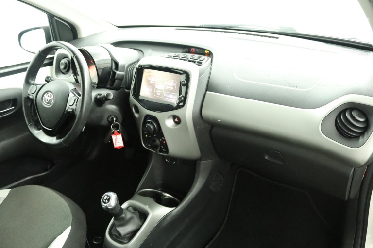Toyota Aygo - 1.0 VVT-i x-nav 50