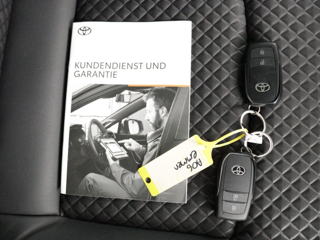 Toyota Yaris - 1.5 Hybrid Executive