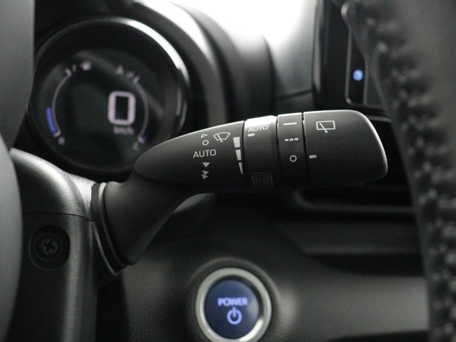 Toyota Yaris - 1.5 Hybrid Executive