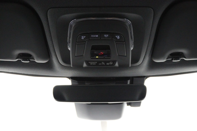 Toyota Corolla Touring Sports - Hybrid 140 Dynamic 33