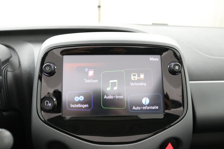 Toyota Aygo - 1.0 VVT-i x-play Cabrio 16