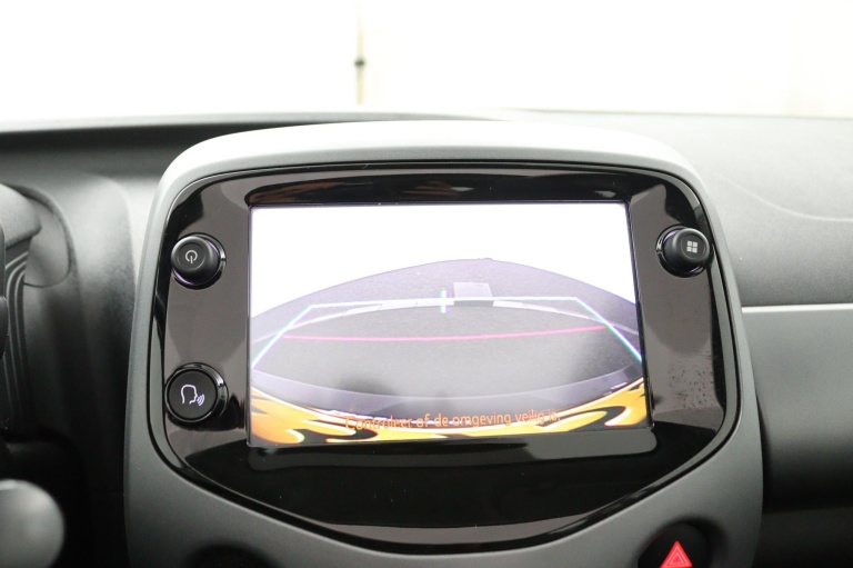 Toyota Aygo - 1.0 VVT-i x-play Cabrio 17