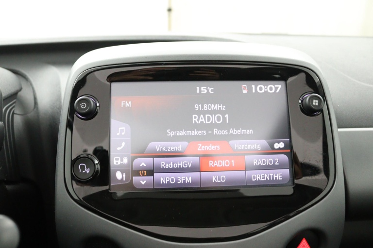 Toyota Aygo - 1.0 VVT-i x-play Cabrio 18