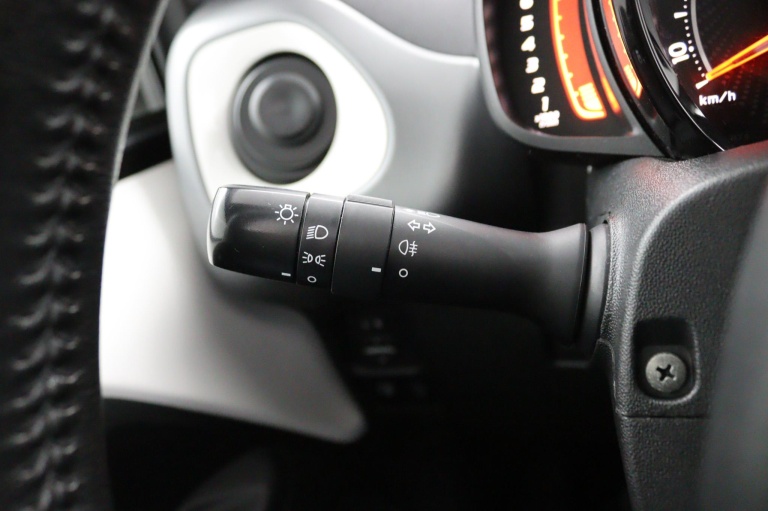 Toyota Aygo - 1.0 VVT-i x-play Cabrio 23