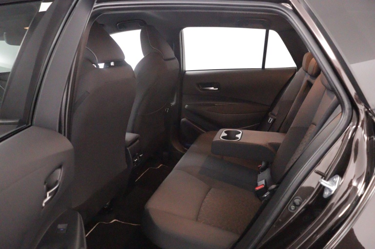 Toyota Corolla Touring Sports - 2.0 Hybrid Style 16