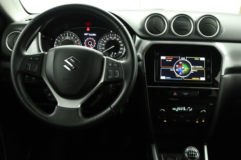 Suzuki Vitara - 1.4 Boosterjet Select Smart Hybrid 54