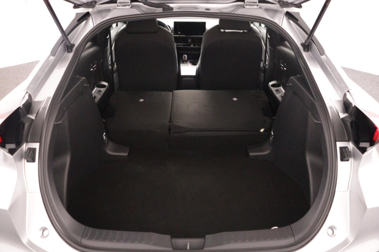 Toyota C-HR - 1.8 Hybrid 140 Dynamic 26