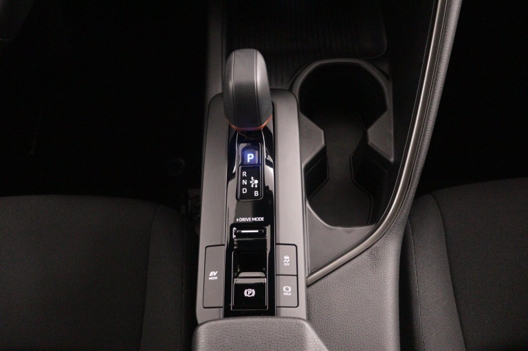 Toyota C-HR - 1.8 Hybrid 140 Dynamic 27