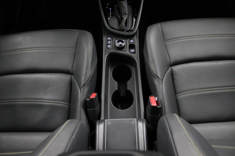 Toyota Yaris Cross - 1.5 Hybrid Adventure Limited AWD 26