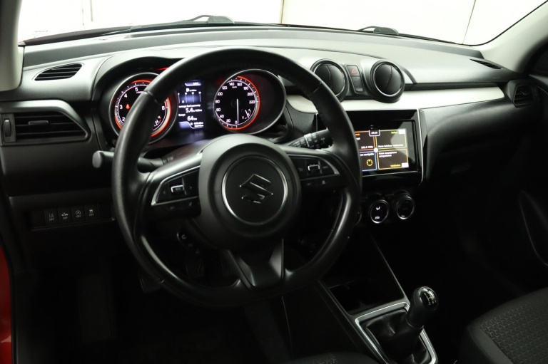 Suzuki Swift - 1.0 Stijl Smart Hybrid 55