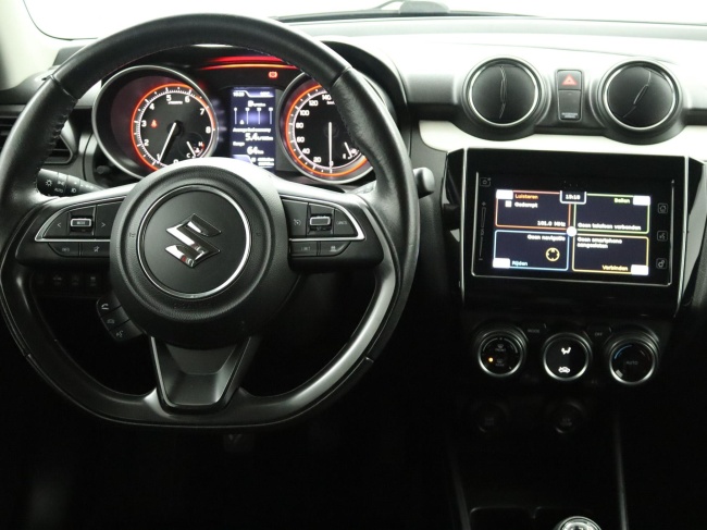 Suzuki Swift - 1.0 Stijl Smart Hybrid