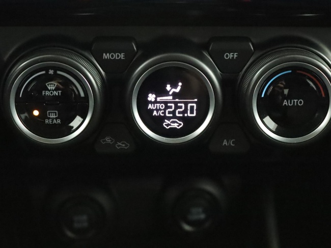 Suzuki Swift - 1.0 Stijl Smart Hybrid