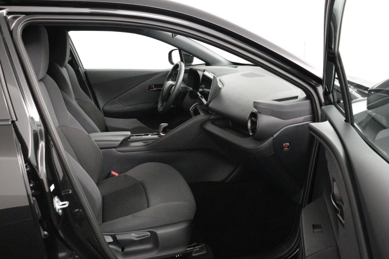 Toyota C-HR - 1.8 Hybrid 140 First Edition 19