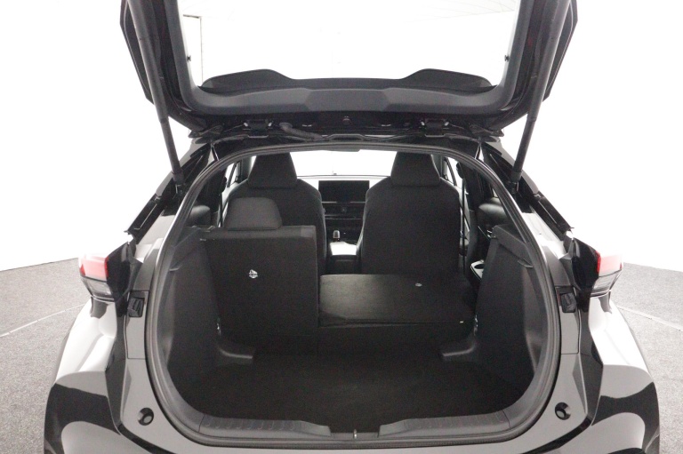 Toyota C-HR - 1.8 Hybrid 140 First Edition 23