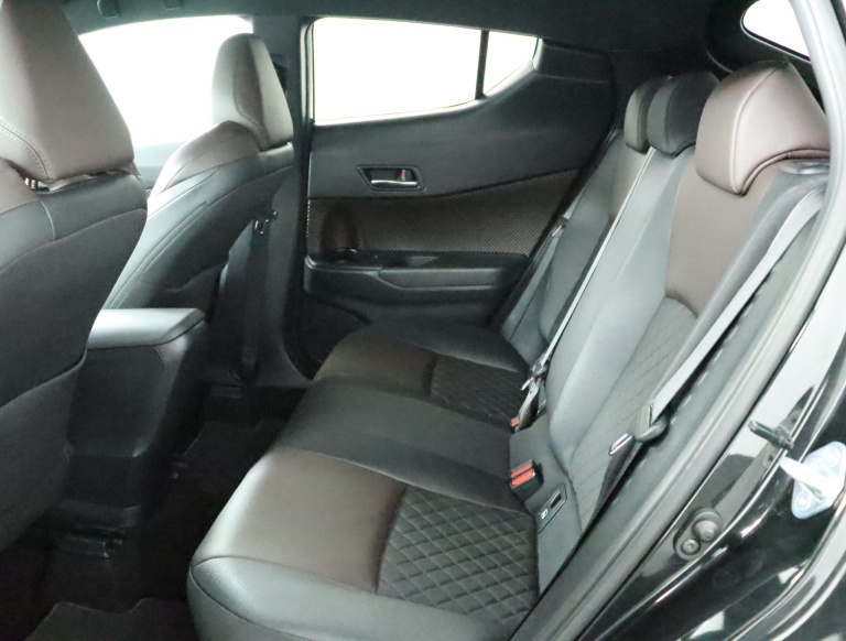 Toyota C-HR - 1.8 Hybrid Executive Ultimate 18