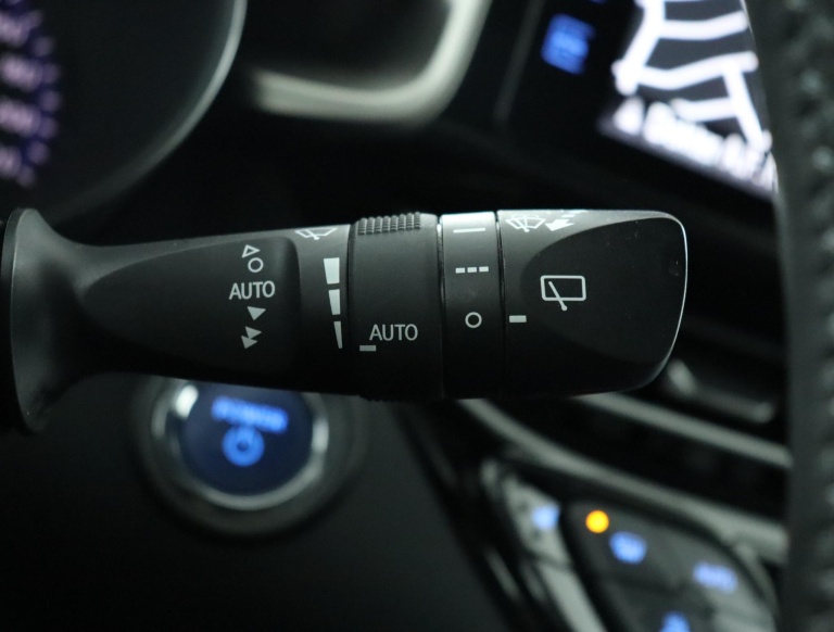 Toyota C-HR - 1.8 Hybrid Executive Ultimate 33