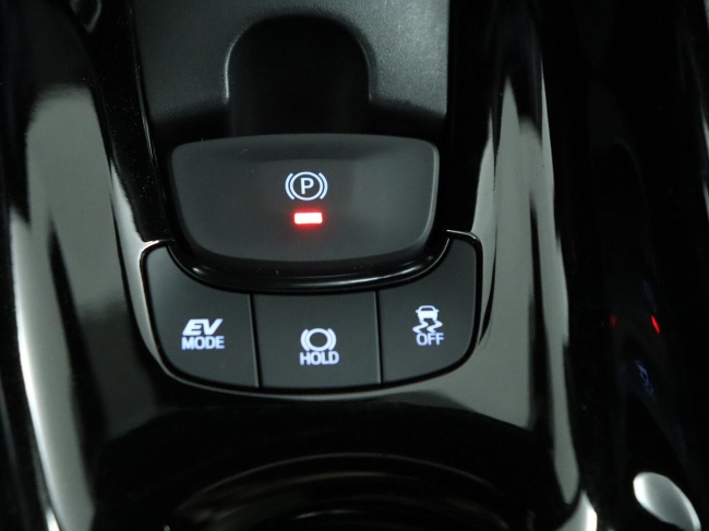 Toyota C-HR - 1.8 Hybrid Executive Ultimate