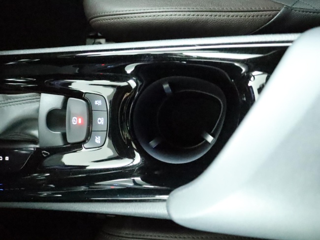 Toyota C-HR - 1.8 Hybrid Executive Ultimate