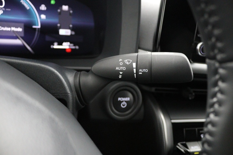 Toyota C-HR - 1.8 Hybrid 140 Dynamic 31