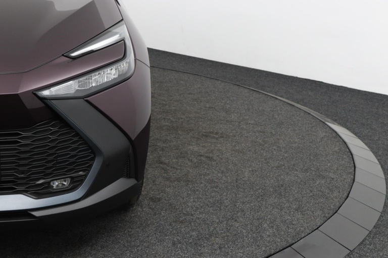 Toyota C-HR - 1.8 Hybrid 140 Dynamic 35