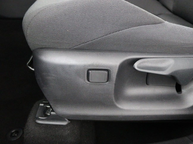 Toyota C-HR - 1.8 Hybrid 140 Dynamic