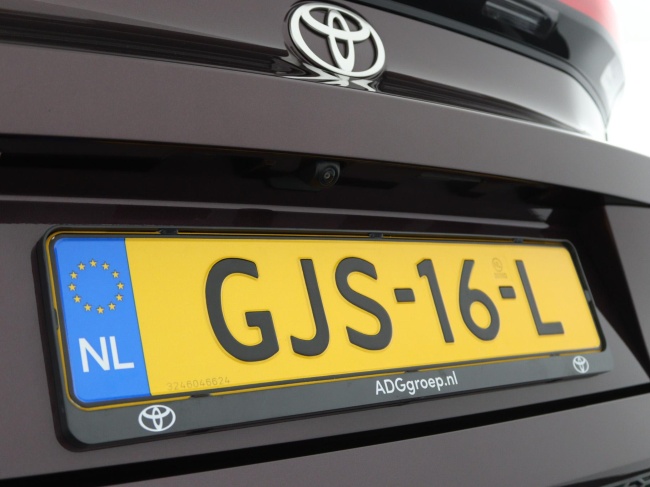 Toyota C-HR - 1.8 Hybrid 140 Dynamic