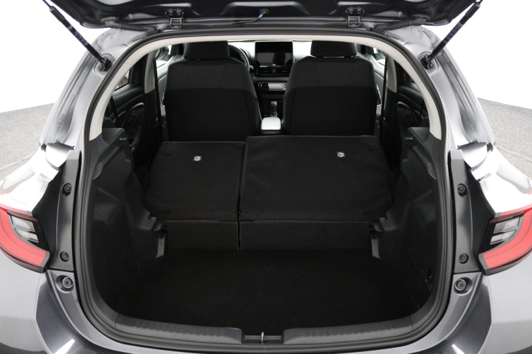 Toyota Yaris - 1.5 Hybrid 115 First Edition 25