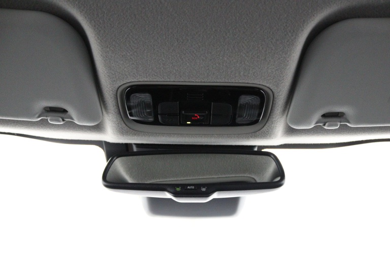 Toyota Yaris - 1.5 Hybrid 115 First Edition 32