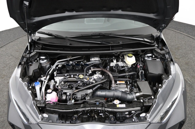 Toyota Yaris - 1.5 Hybrid 115 First Edition 34