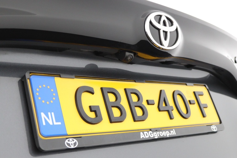 Toyota Yaris - 1.5 Hybrid 115 First Edition 38