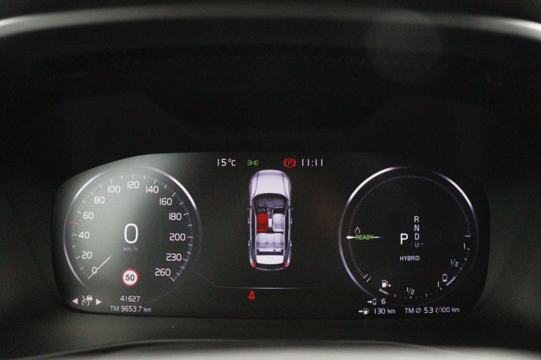 Volvo XC40 - 1.5 T5 Recharge R-Design 10