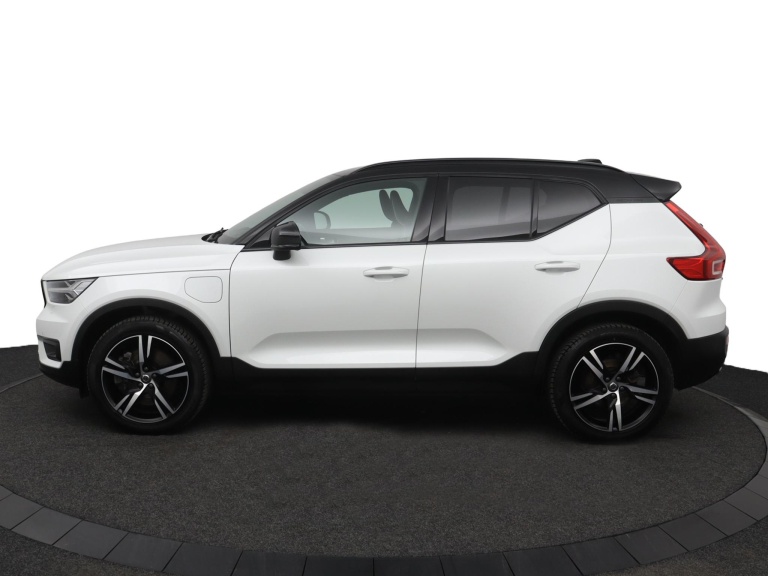 Volvo XC40 - 1.5 T5 Recharge R-Design 3