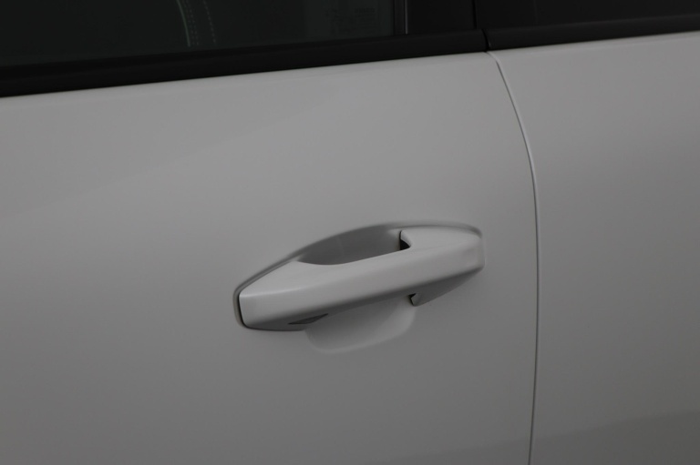 Volvo XC40 - 1.5 T5 Recharge R-Design 45