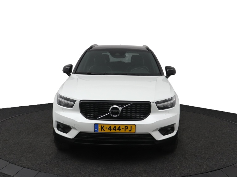 Volvo XC40 - 1.5 T5 Recharge R-Design 7