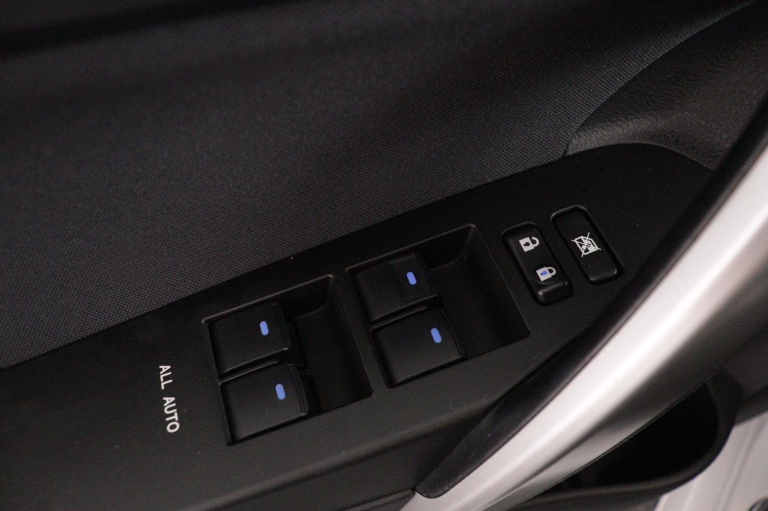 Toyota Auris Touring Sports - 1.8 Hybrid Lease Pro 28