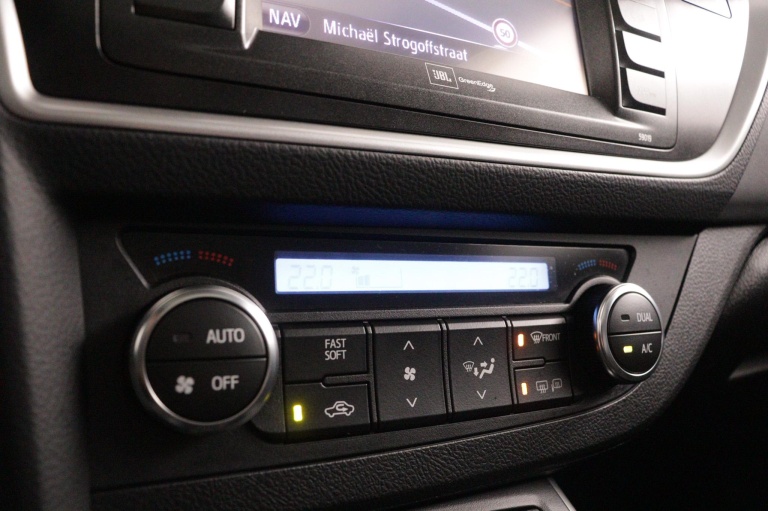 Toyota Auris Touring Sports - 1.8 Hybrid Lease Pro 7