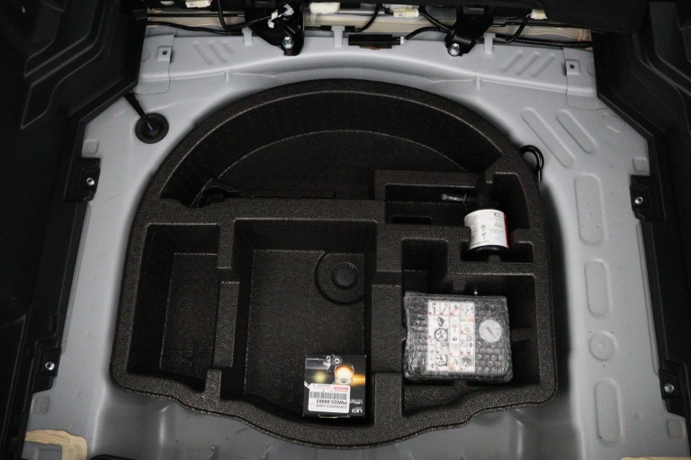 Toyota Yaris Cross - 1.5 Hybrid 130 Dynamic 33