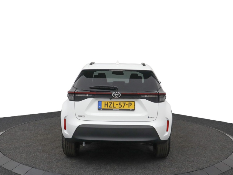 Toyota Yaris Cross - 1.5 Hybrid 130 Dynamic 46